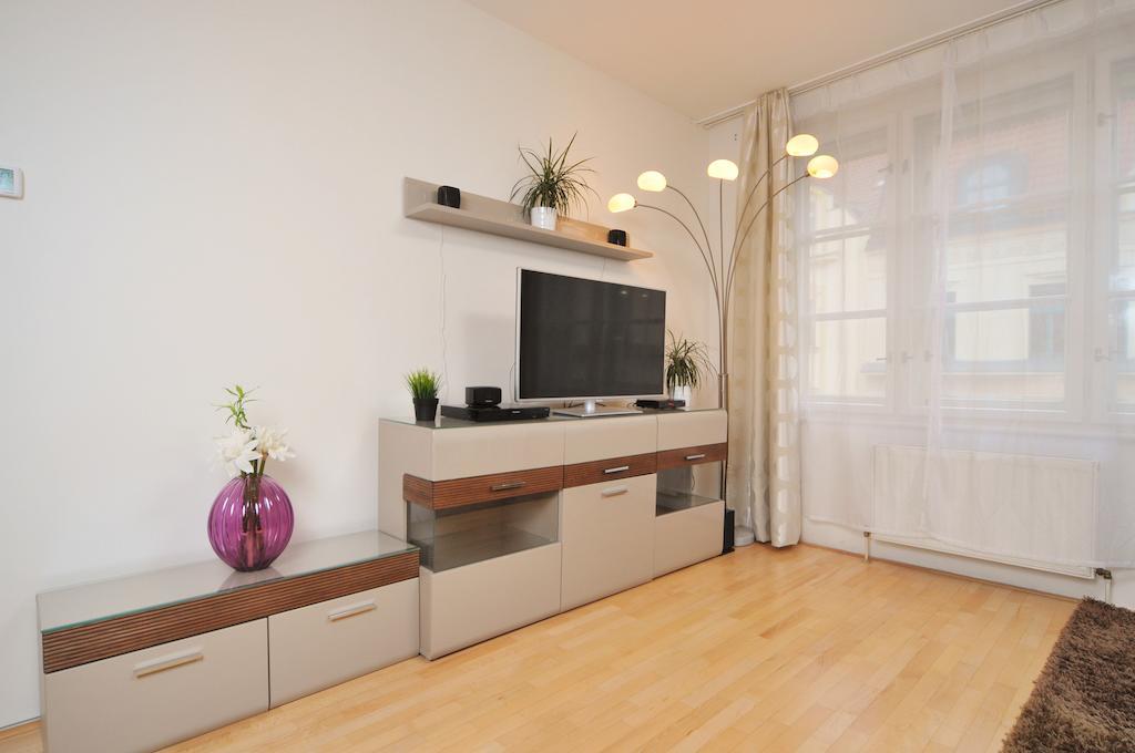 Selinor Old Town Apartments Prague Room photo