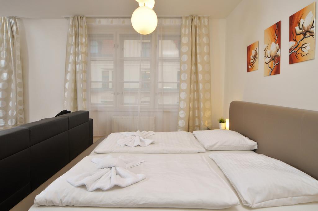 Selinor Old Town Apartments Prague Room photo